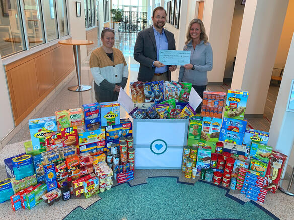 JRS USA Donation to Area School